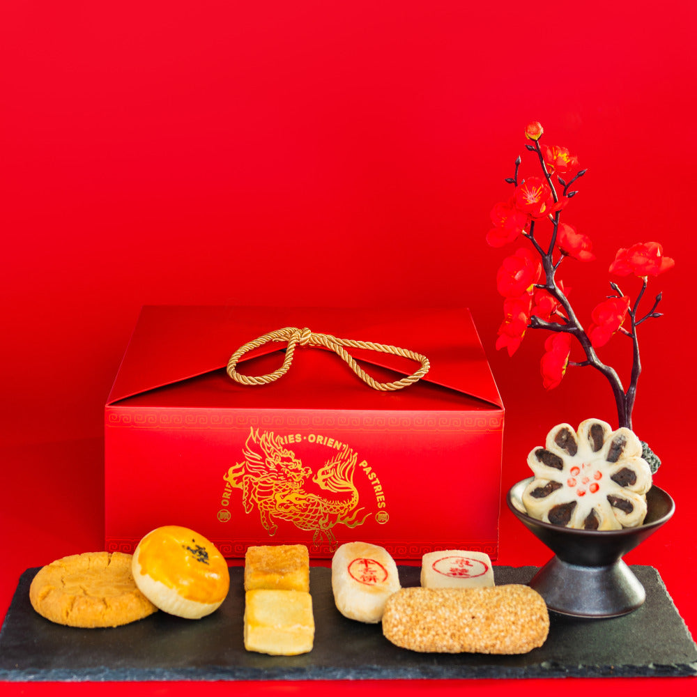 Gu-Jia-New-Beijing-Eight-Piece-Gift-Box---900g-1