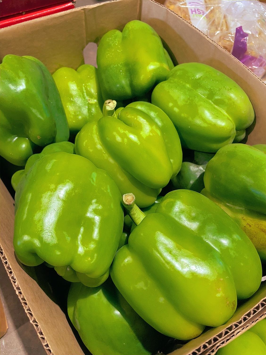 fresh-green-lantern-peppers-pack-of-3-1