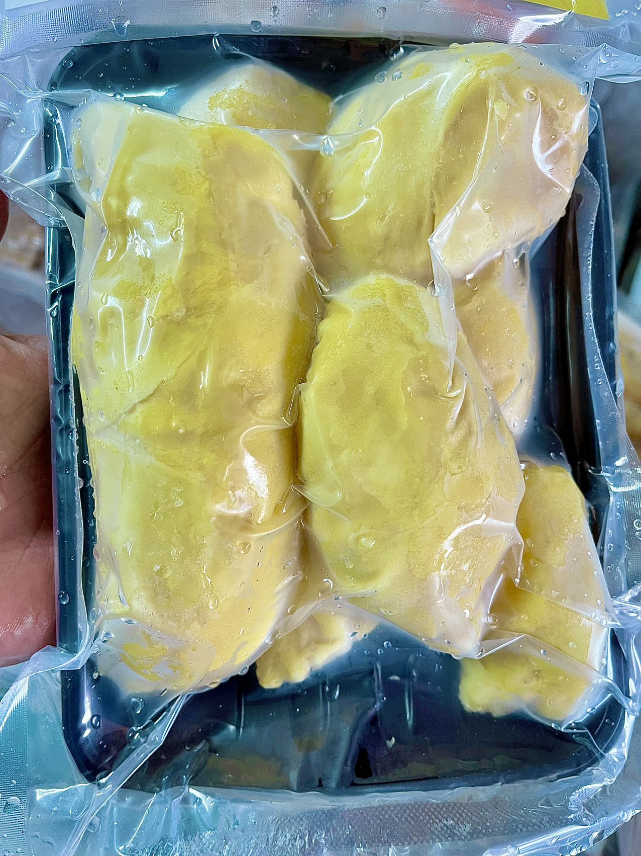 Frozen-Ri6-Vietnamese-Seedless-Durian-Pulp---700g-1