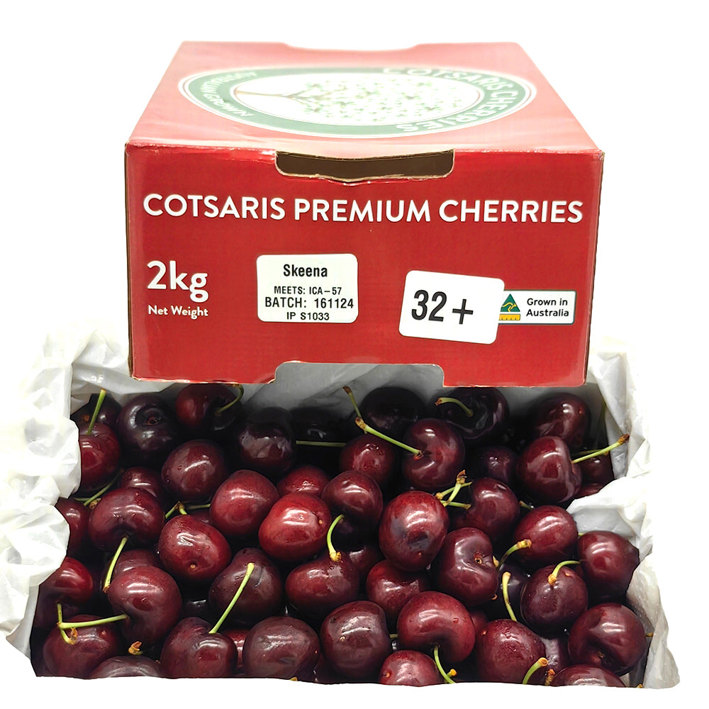 Cotsaris-Skeena-Cherries-Gift-Box-32mm+---2kg-1