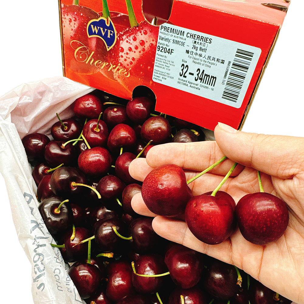 WVF-Premium-Export-Cherries-Gift-Box---32-34mm,-2kg-1