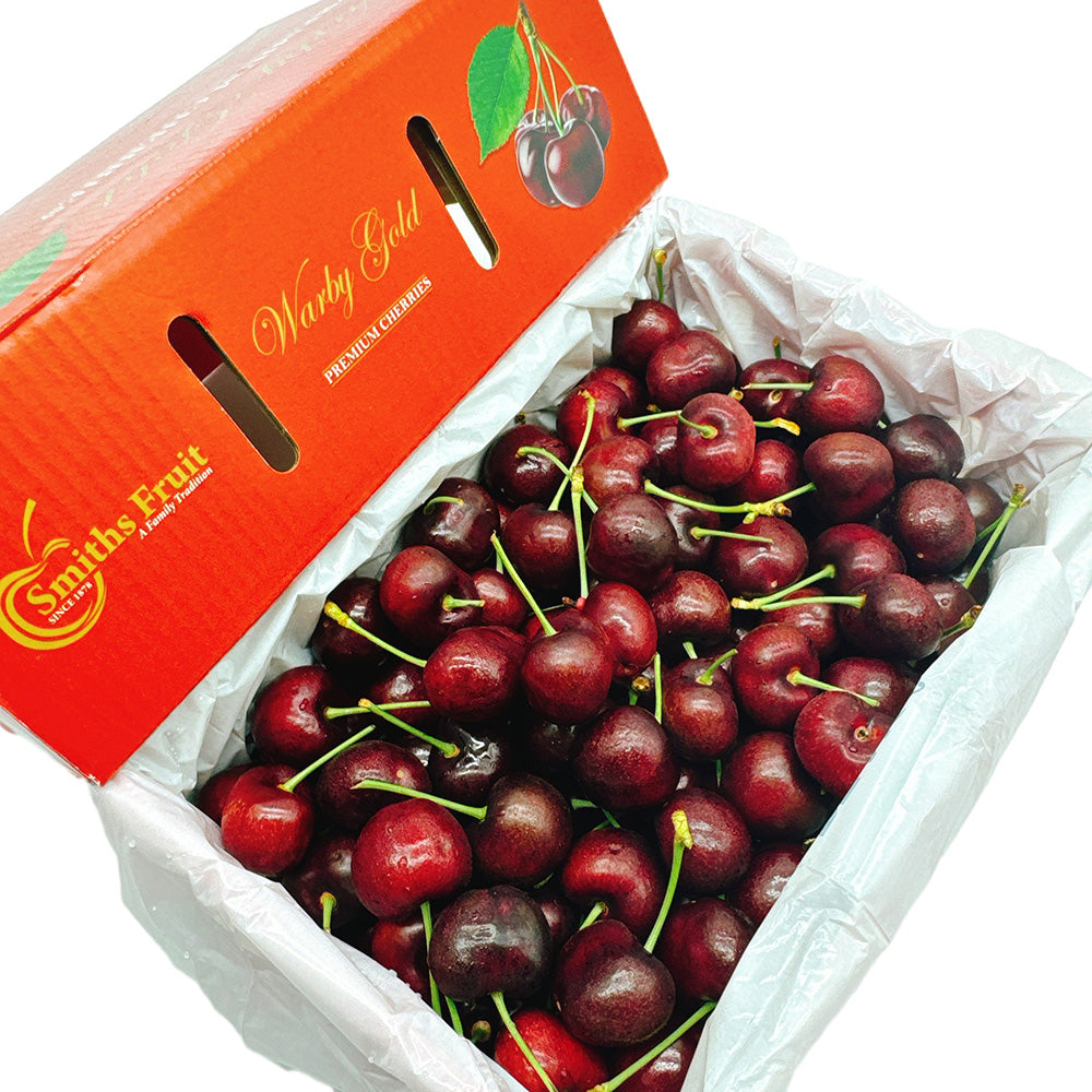 Smiths-Fruit-Royal-Tioga-Cherries-Gift-Box---32-34mm,-2kg-1