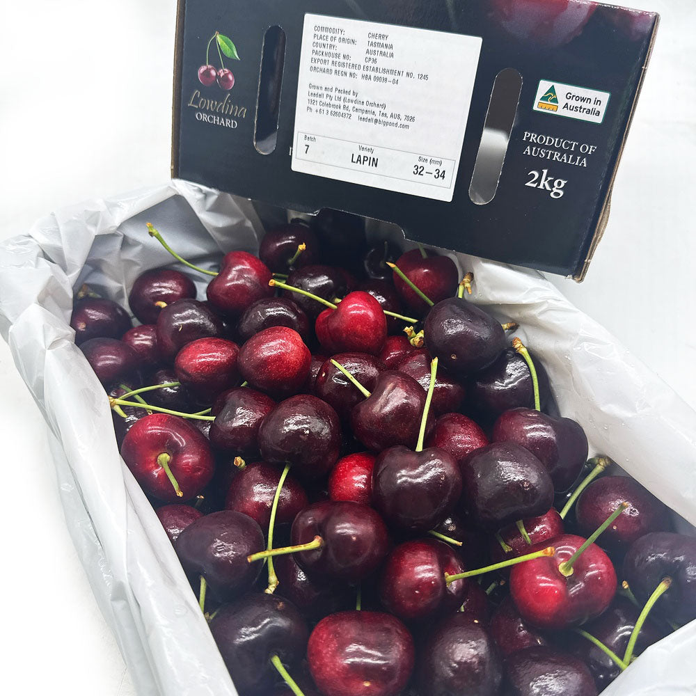 Lowdina-Orchard-Lapin-Cherries-Gift-Box---32-34mm,-2kg-1