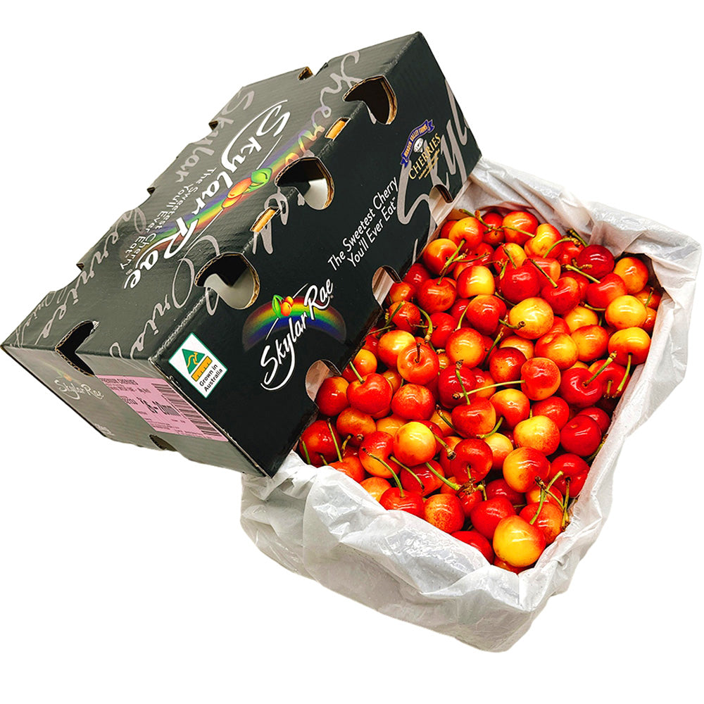 Skylare-Rae-White-Cherries-Gift-Box---2kg-1