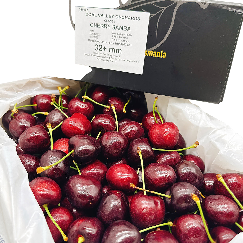 Heart-of-Tasmania-Tasmanian-Cherries-Black-Gold-Gift-Box---2kg-1