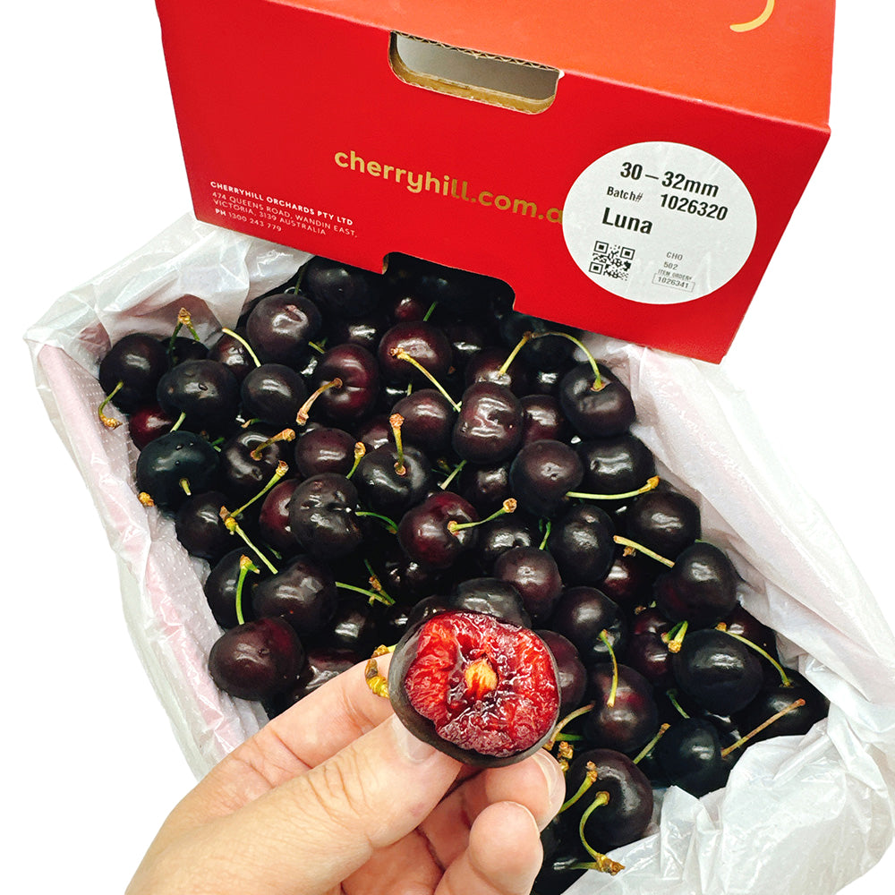 CherryHill-Cherries-Gift-Box-30-32mm---2kg-1