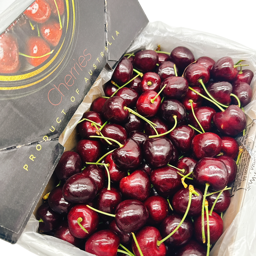 Regina-Cherries-Gift-Box-30mm+---2kg-1