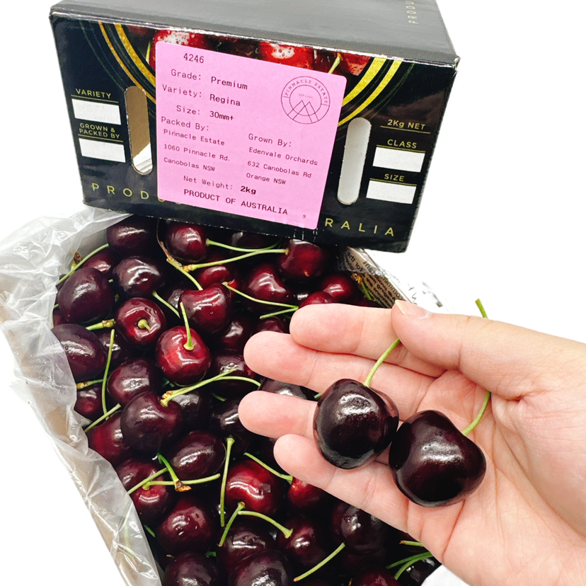 Regina-Cherries-Gift-Box-30mm+---2kg-1